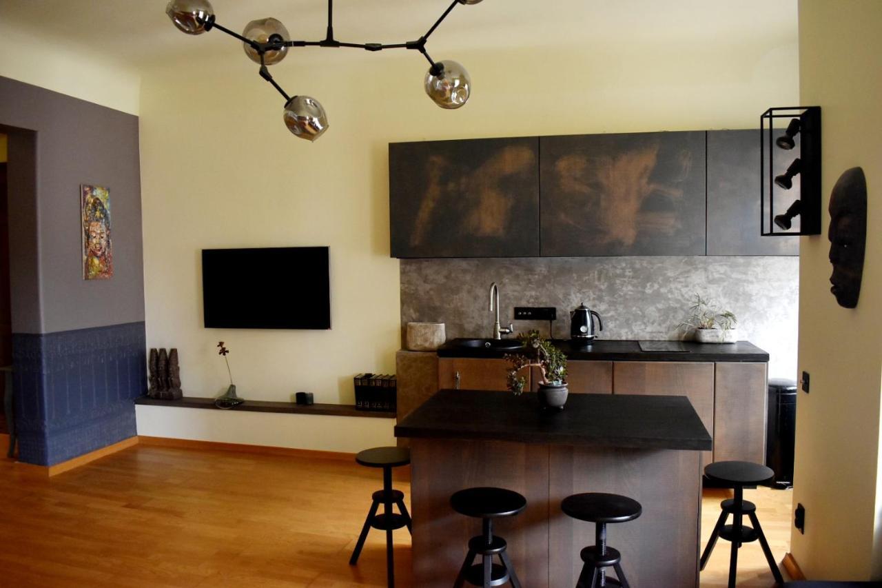 Perfectly Central Apartment 5 Min To Old Town & Art Noveau. 리가 외부 사진