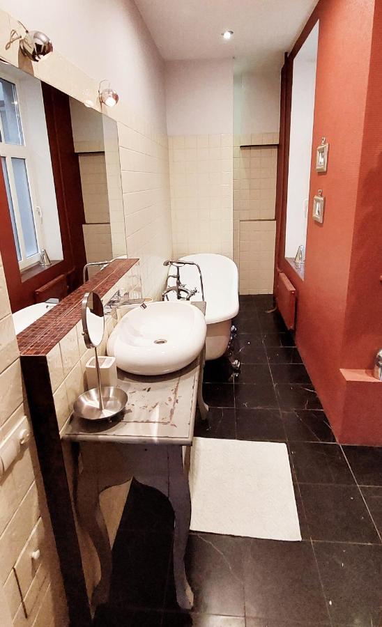 Perfectly Central Apartment 5 Min To Old Town & Art Noveau. 리가 외부 사진