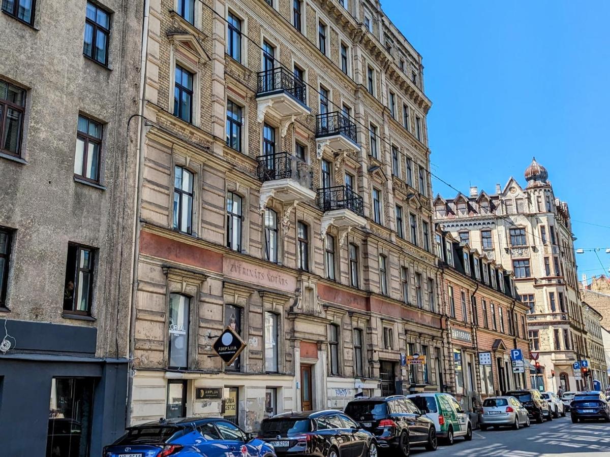 Perfectly Central Apartment 5 Min To Old Town & Art Noveau. 리가 외부 사진